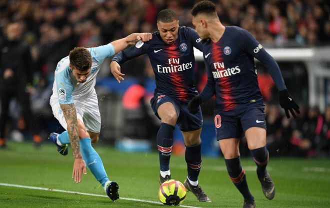 发布会变感谢会，李霄鹏赛后向各方致谢