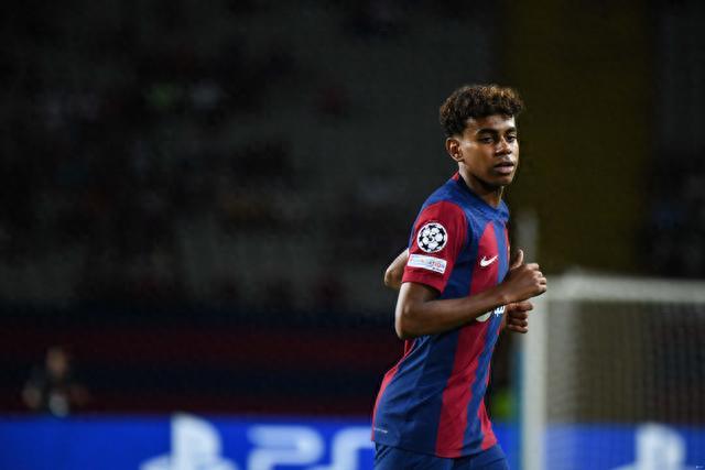 RMC：奥巴梅扬仓促复出为国效力，马赛医疗团队深感忧虑（RMC：奥巴梅扬为国急返赛场，马赛队医忧心忡忡）